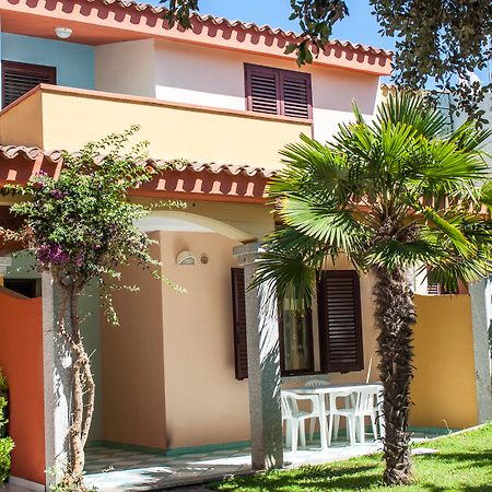 Residence Oasi Anfiteatro Porto Ottiolu Dış mekan fotoğraf