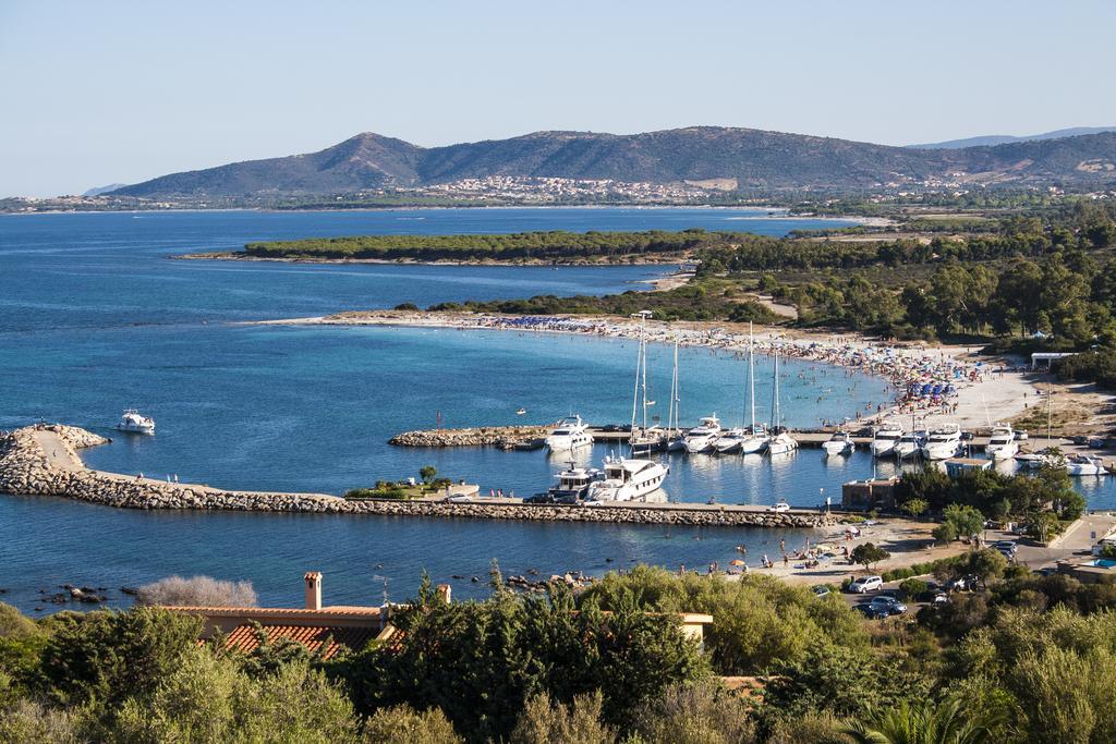 Residence Oasi Anfiteatro Porto Ottiolu Dış mekan fotoğraf
